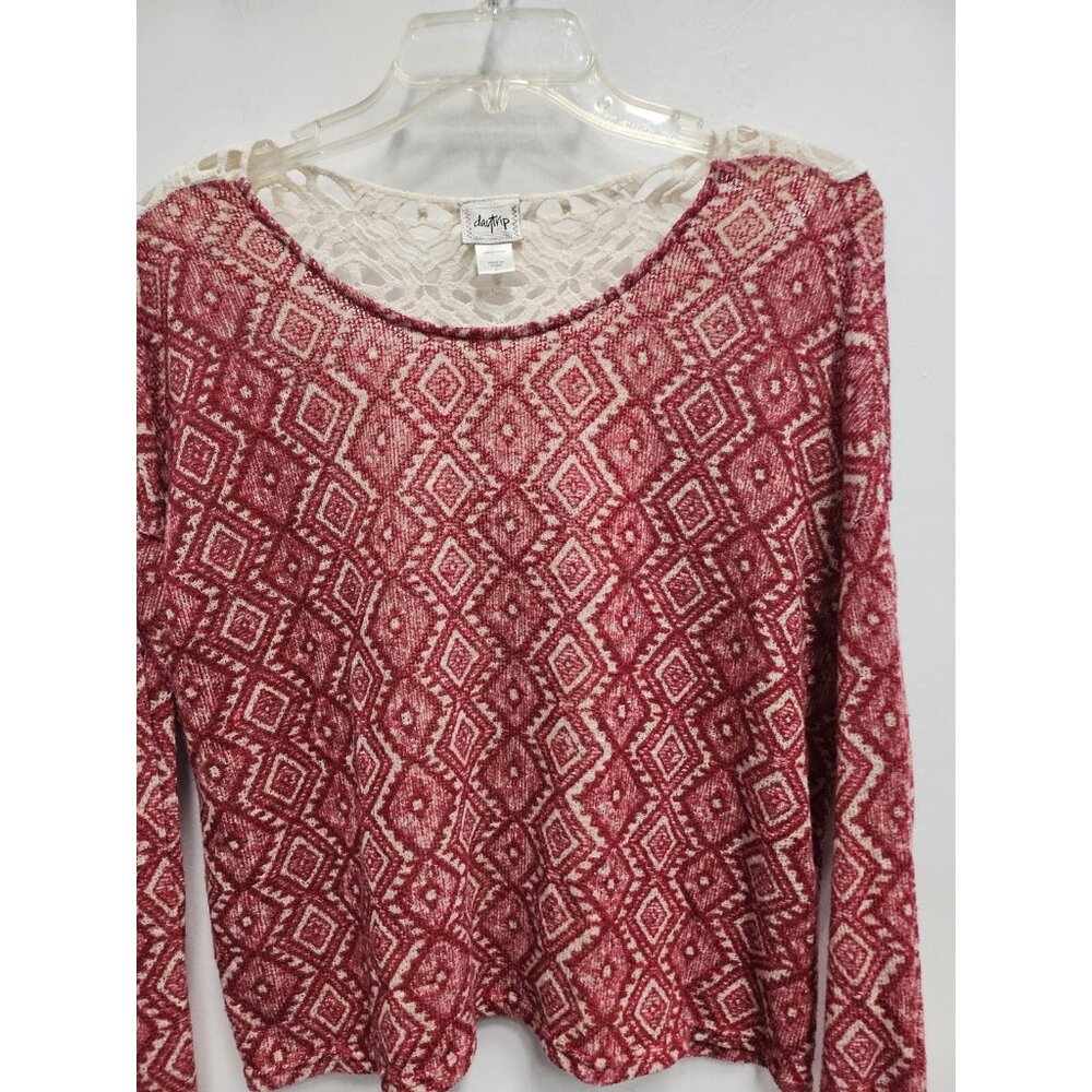 Daytrip The Buckle BOHO Top Womens Large Red White Argyle Crochet Long Sleeve - Picture 2 of 10